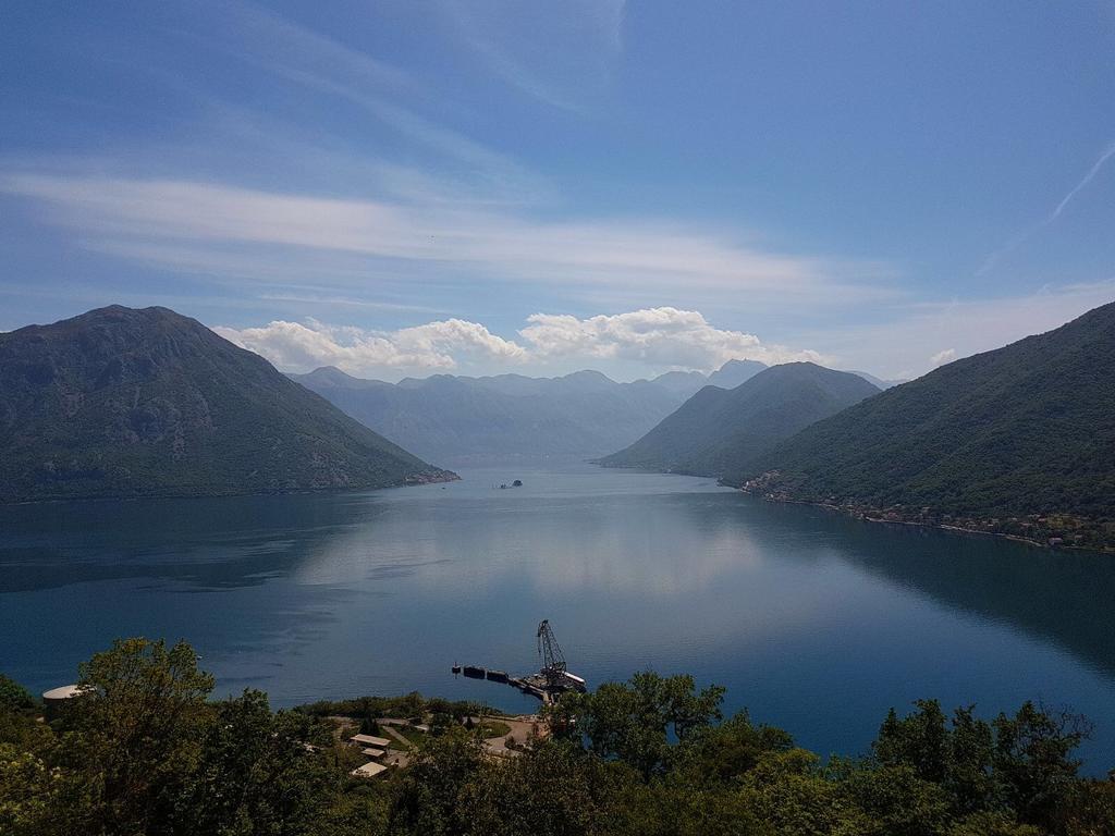 Apartment Titaneli Kotor Dış mekan fotoğraf